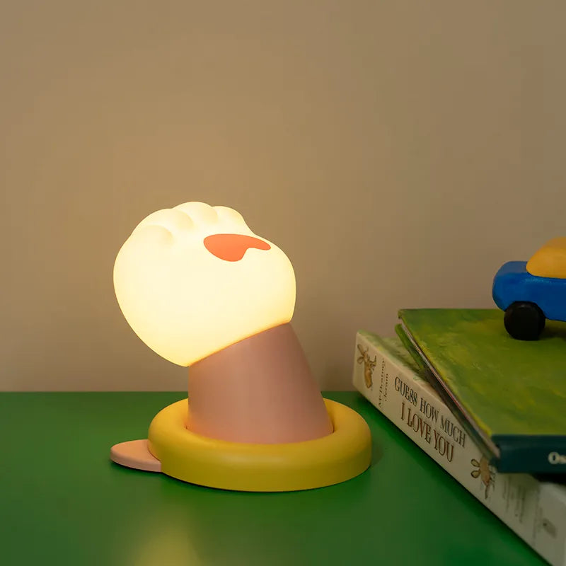Cat's Paw Lucky Night Light