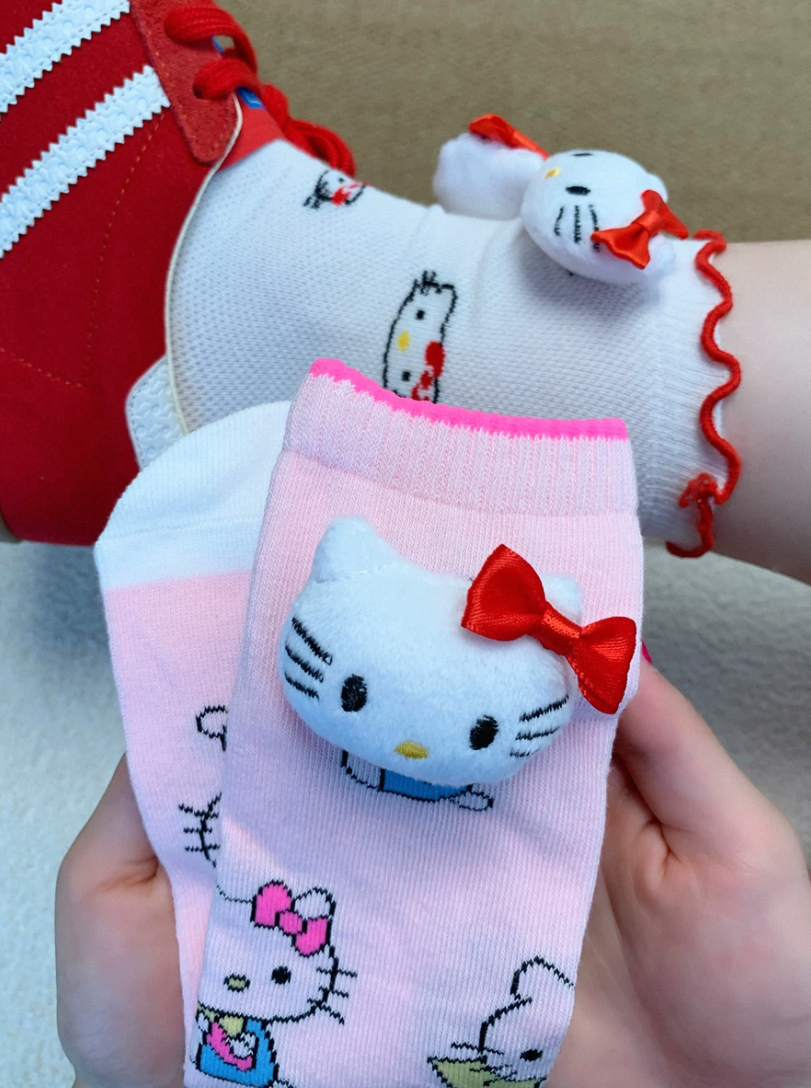 Cute cat flower trim breathable socks