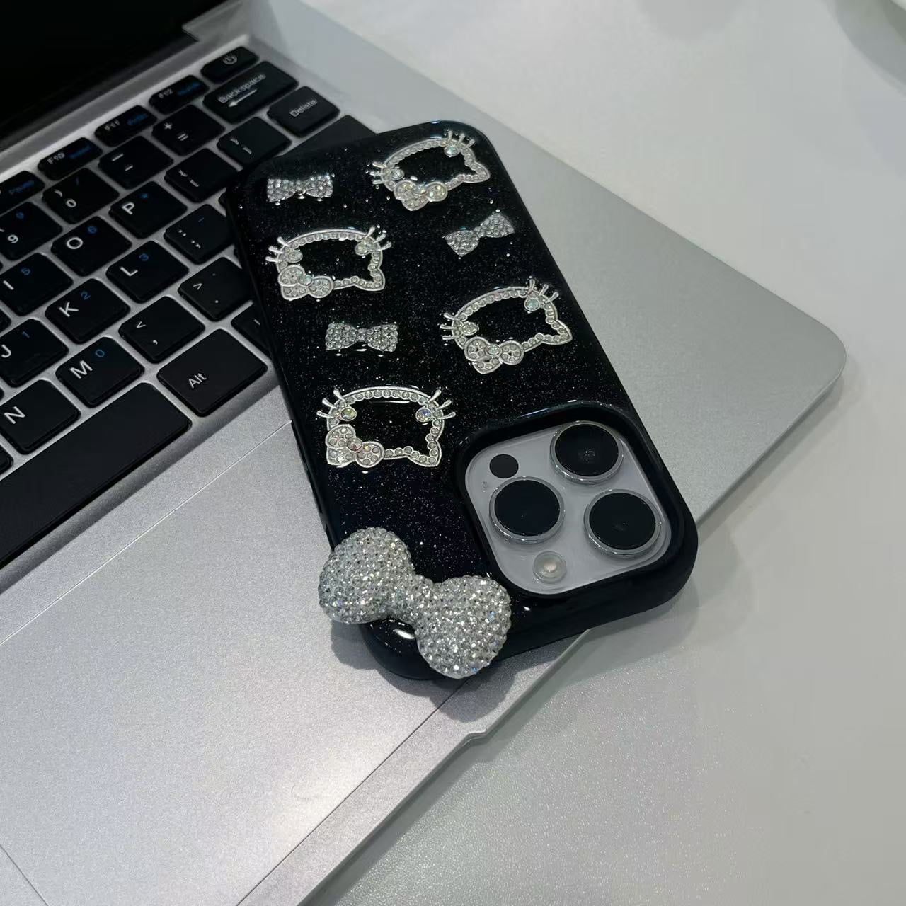 Samsung Sparkling Bow Hello Kitty Phone Case