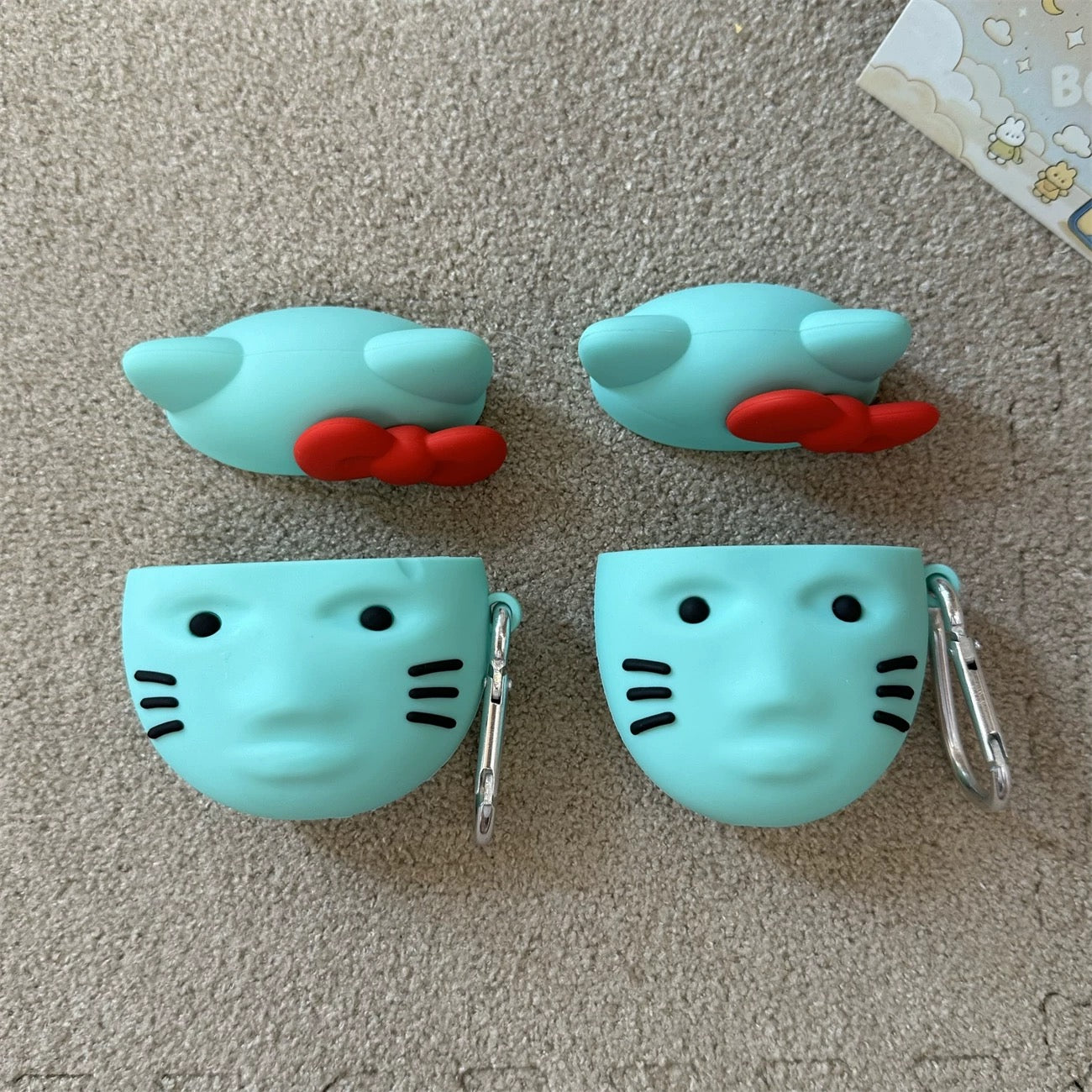 Hello Kitty Earphone Case