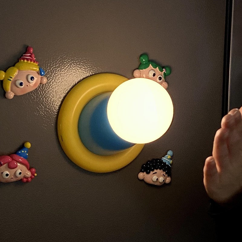Doraemon Madoka hand wall lamp