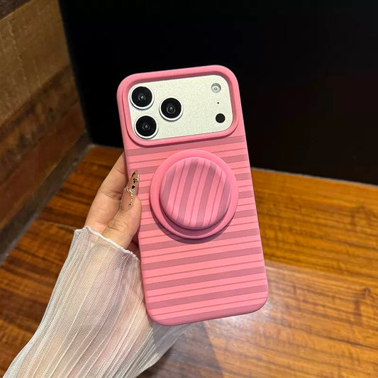 Striped magnetic phone case