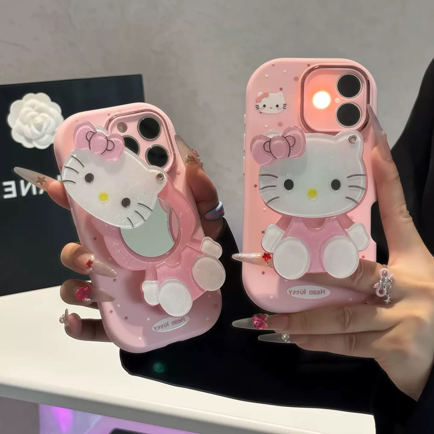 Rotating mirror stand Kitty phone case