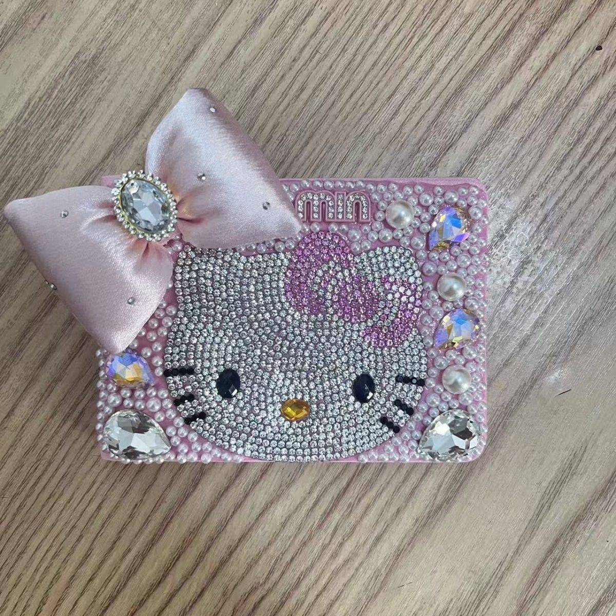 Hello Kitty Driver's License Holder / Card Case