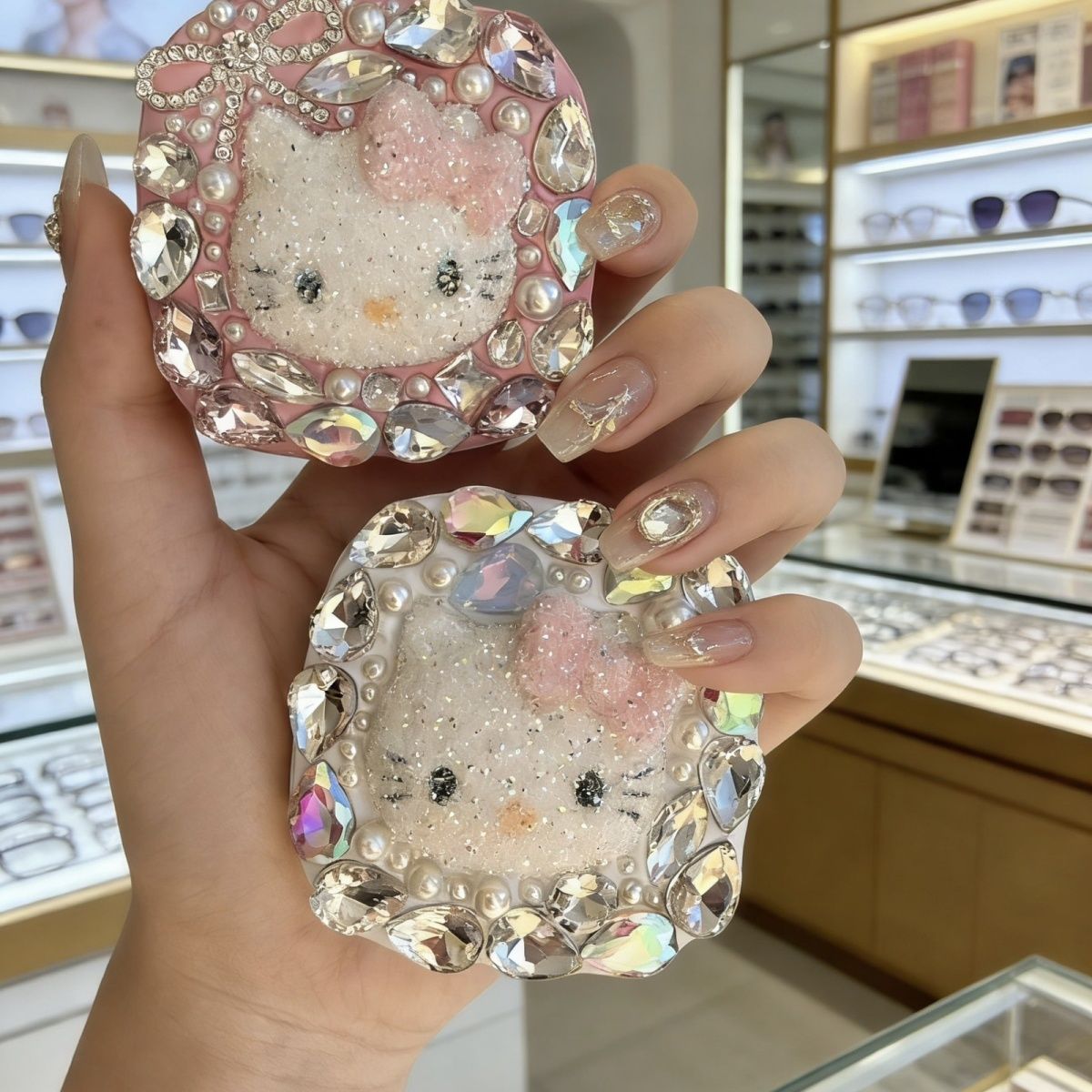 Full-Rhinestone Hello Kitty Contact Lens Case