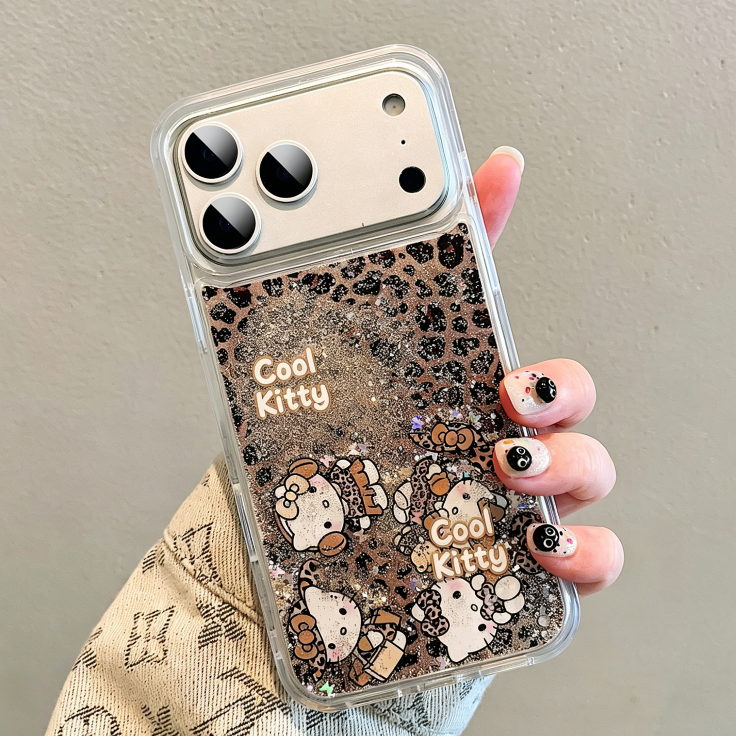 Quicksand Hello Kitty Leopard Print Phone Case