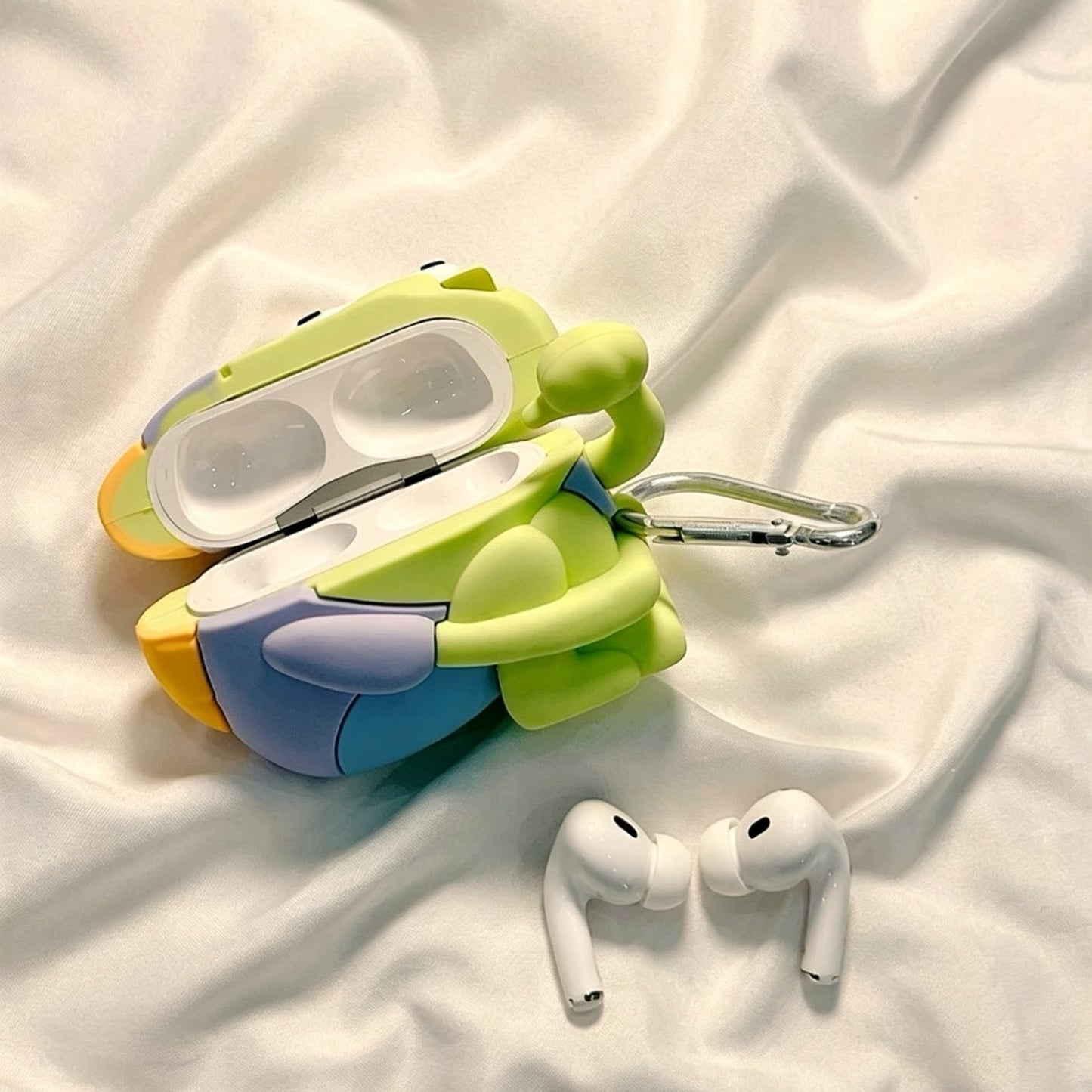 Clownfish Headphone Case (Resident of Green Bikini Bottom)