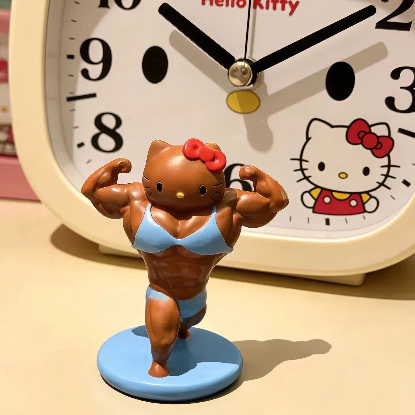 Lucky Muscle Kitty Cat Decorative Ornament Watch Hair Tie Storage Gift