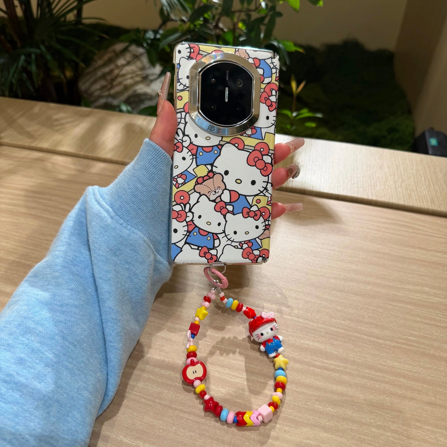 Full-screen Hello Kitty magnetic kickstand case for Android foldable phones
