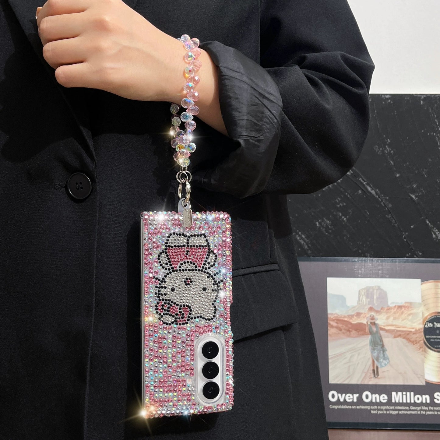 Samsung Galaxy Z Fold7 3D Full-Rhinestone Hello Kitty, Bow, and Chain Phone Case