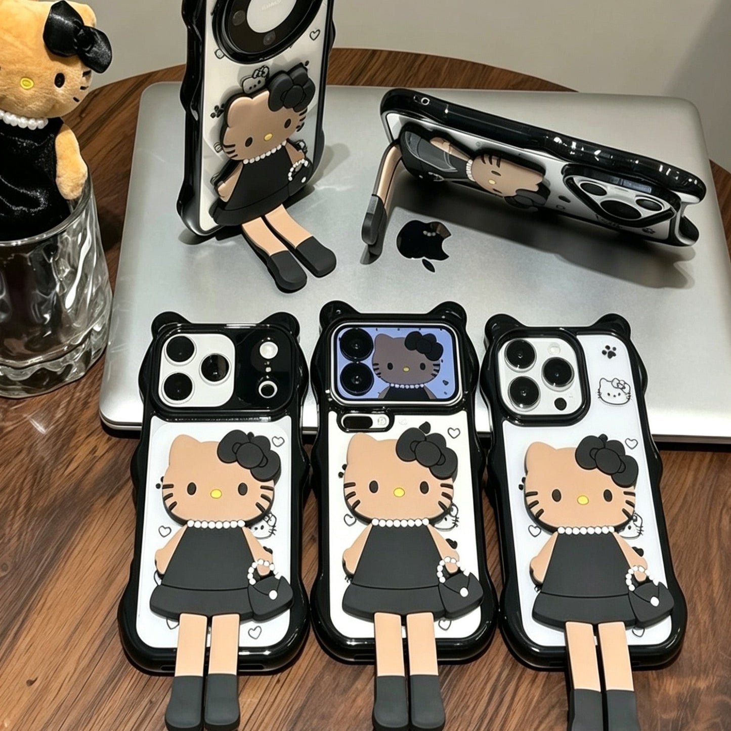 Wavy Hello Kitty Phone Case with Stand