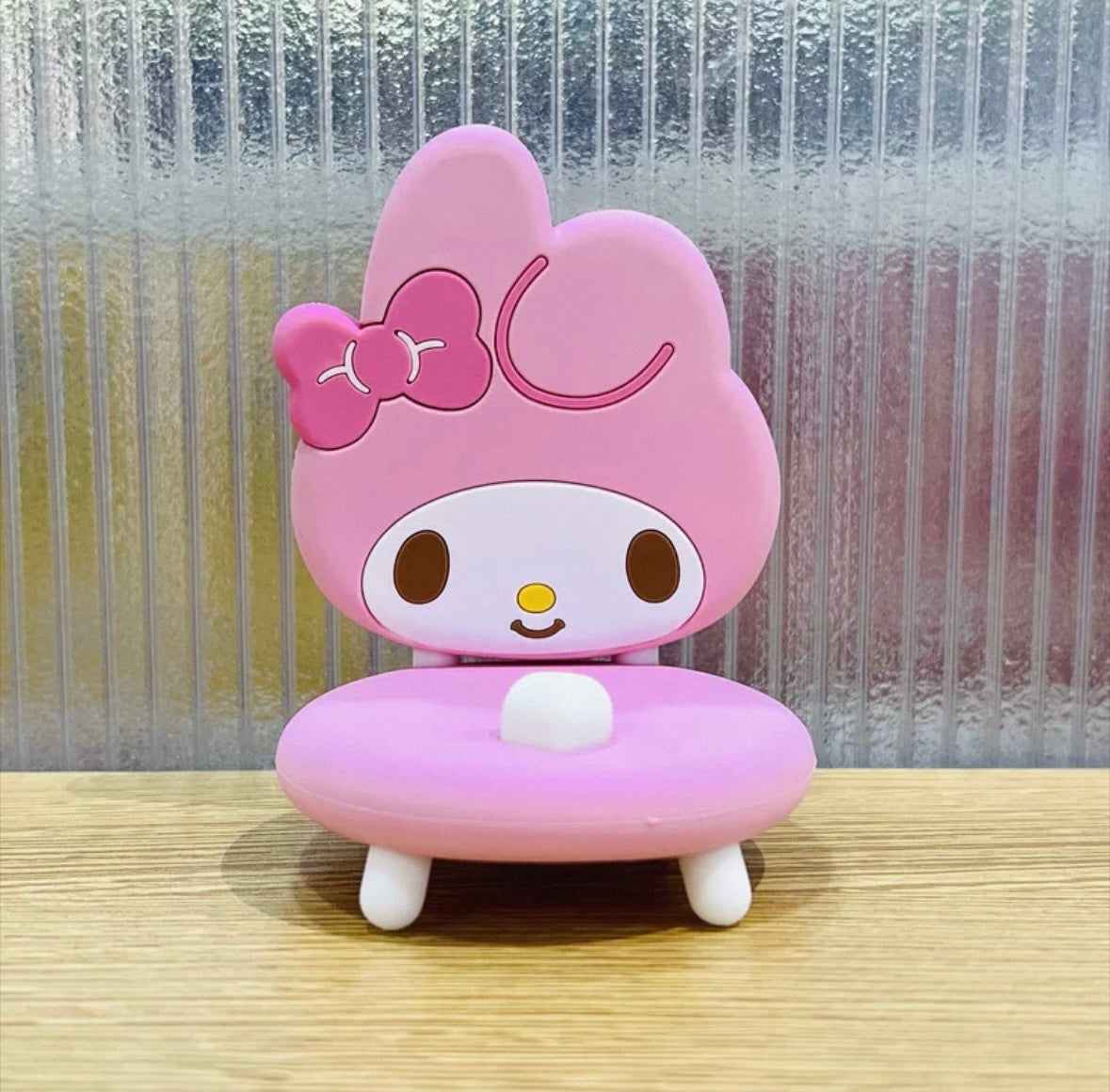 Sanrio Hello Kitty Family Mini Stool Phone Holder & Desktop Ornament