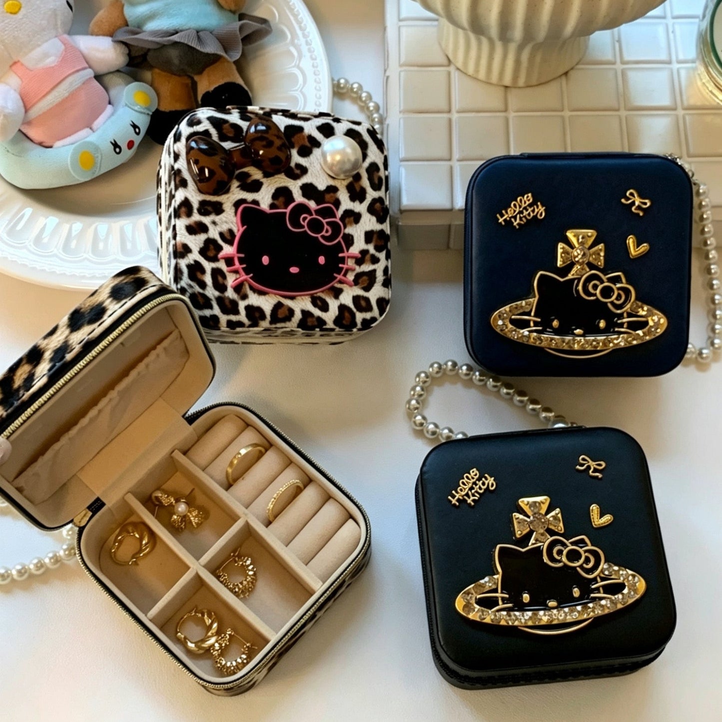Leopard-print Hello Kitty jewelry box