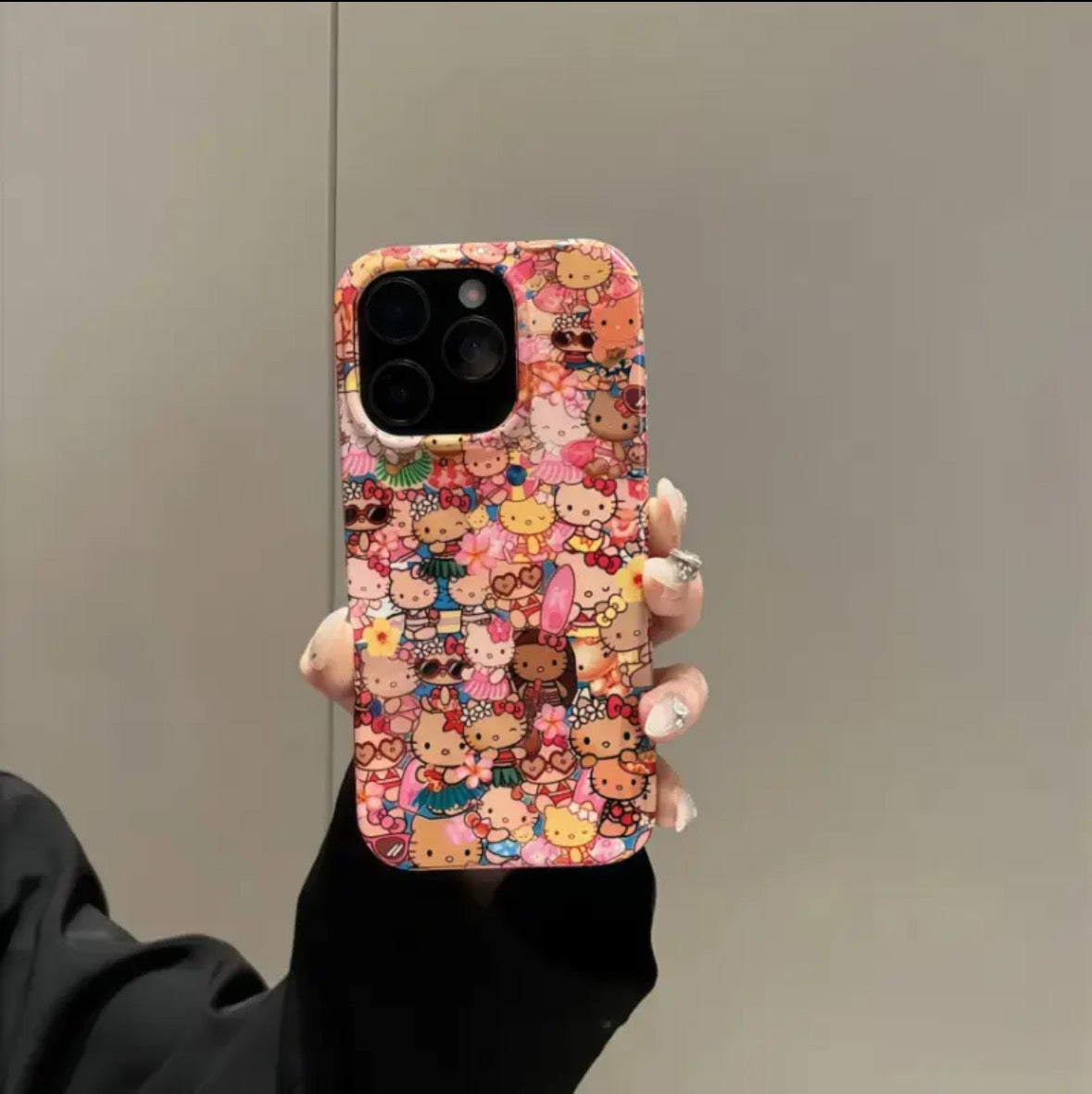 Samsung Resort-Style Hello Kitty Crossbody Phone Case