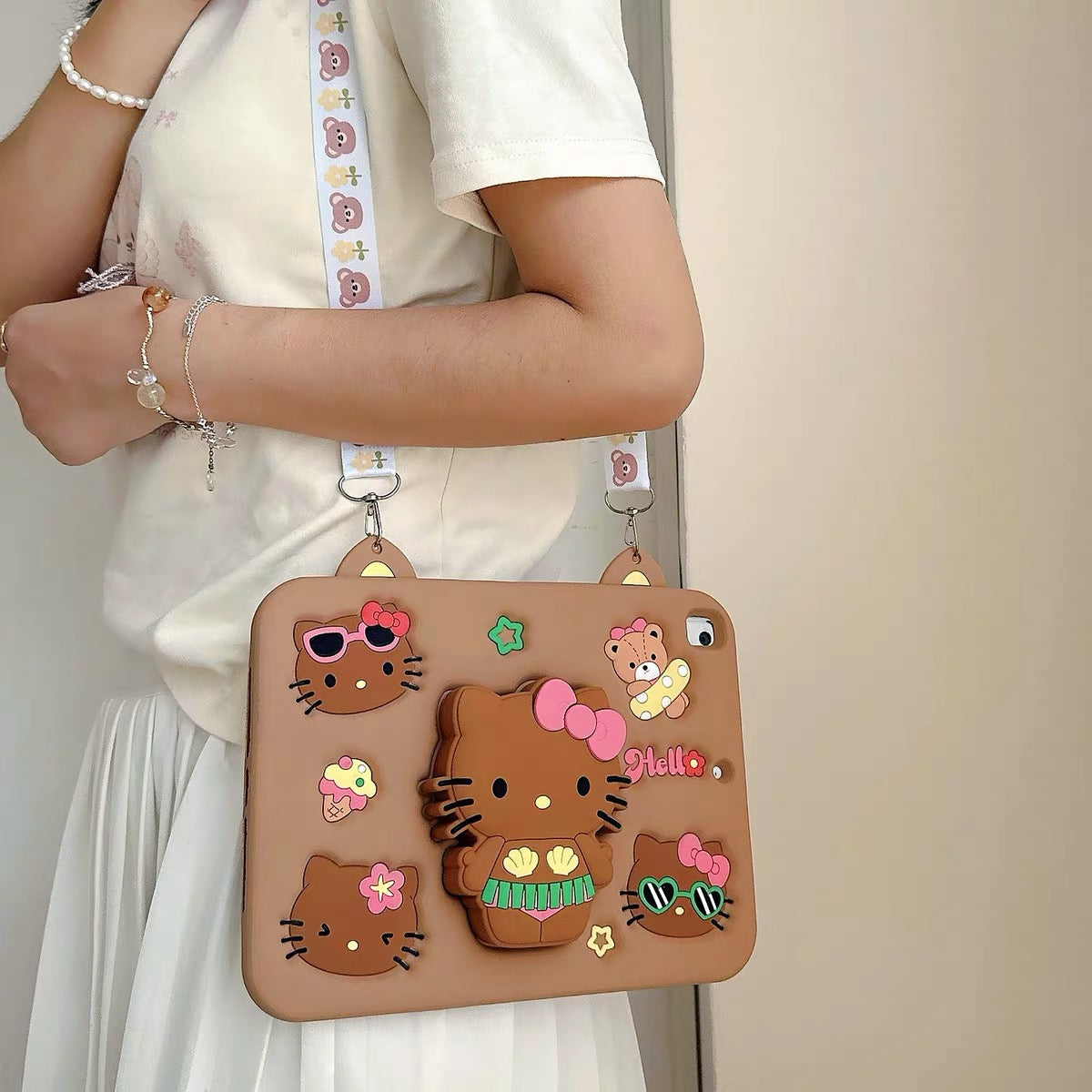 Samsung Black Leather-Texture Hello Kitty 360-Degree Rotating Foldable Stand Tablet Case