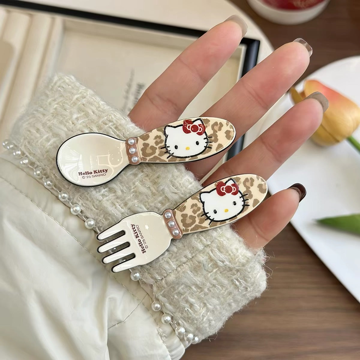 Hello Kitty spoon hair clip