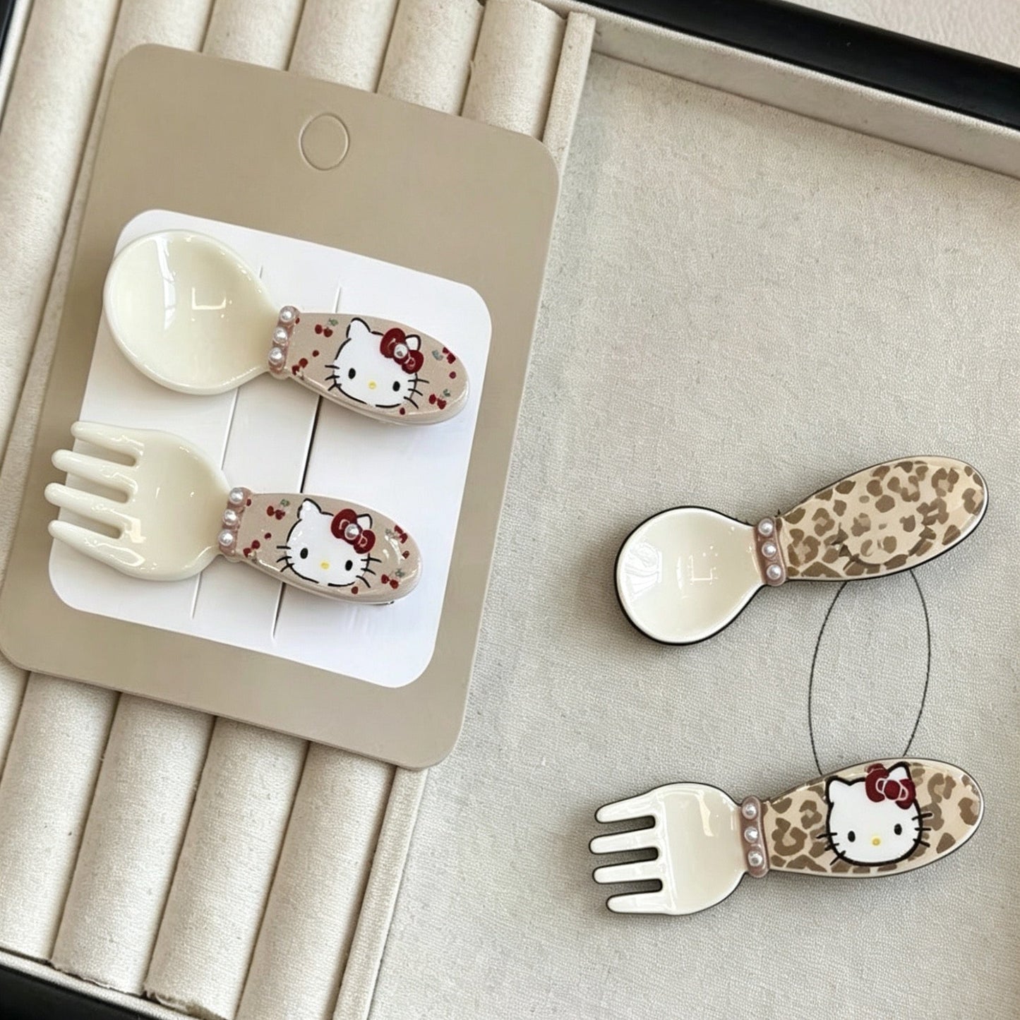 Hello Kitty spoon hair clip