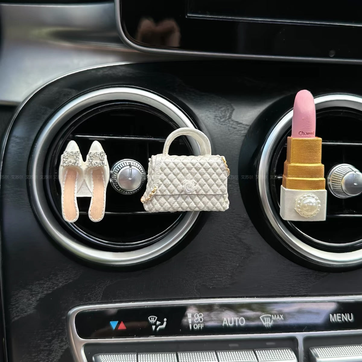 Hello Kitty bag/slipper-shaped car air vent perfume/aromatherapy car interior accessory