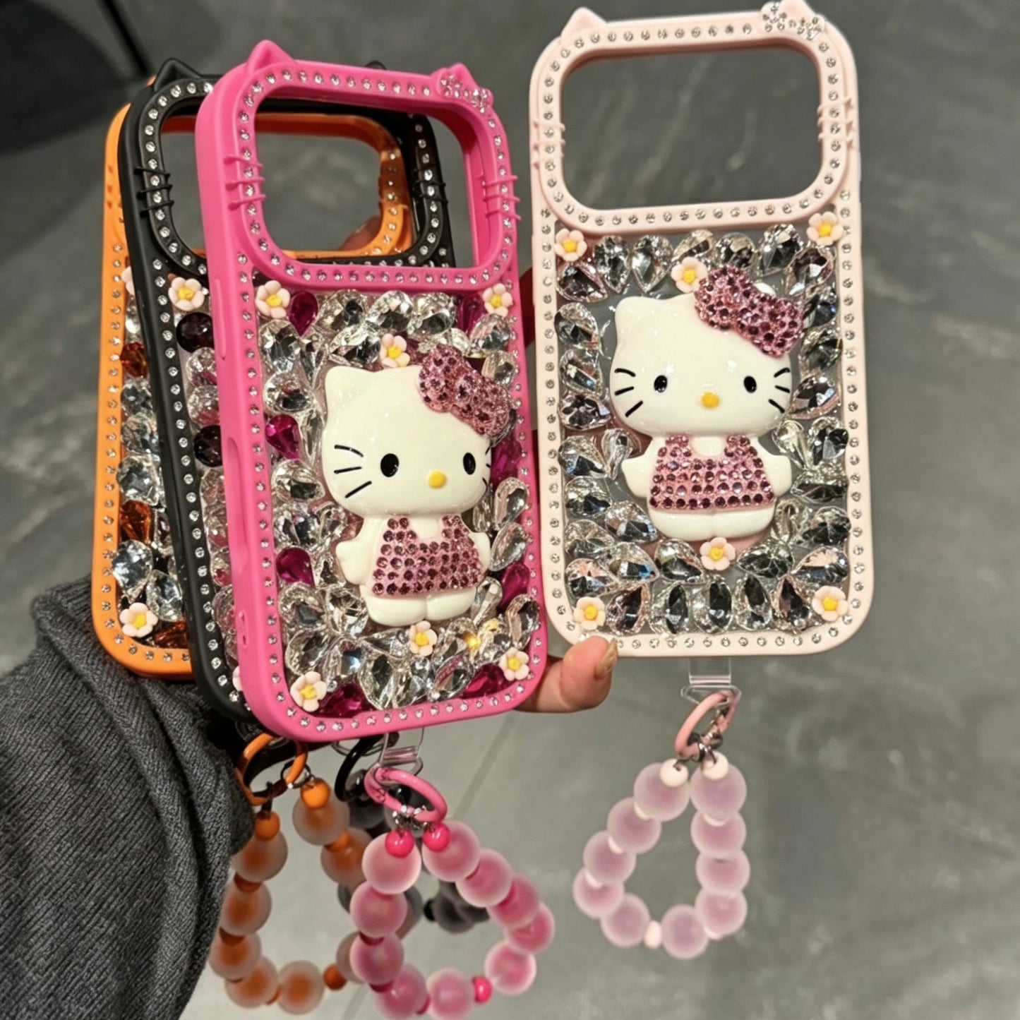 Cute rhinestone-studded Hello Kitty phone case (Instagram style)