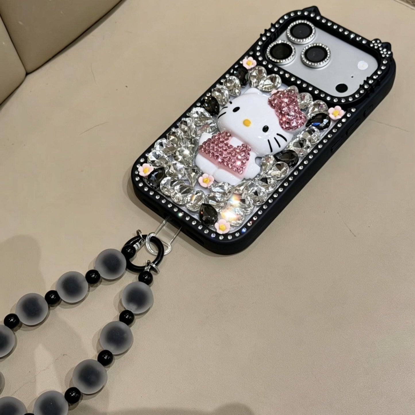 Cute rhinestone-studded Hello Kitty phone case (Instagram style)