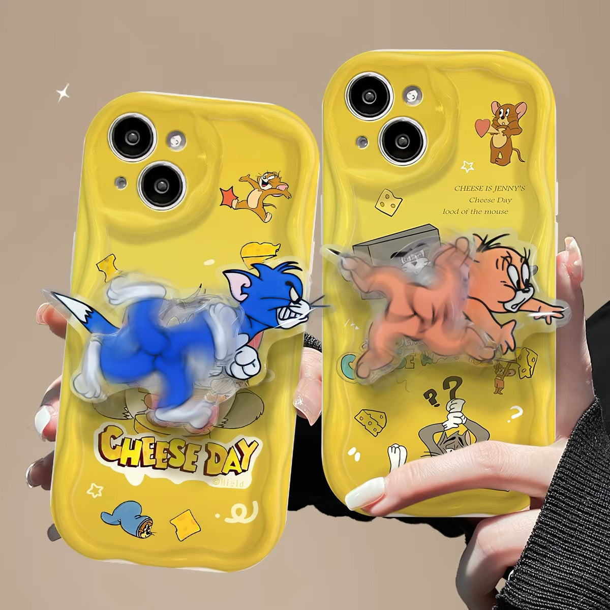 Cream-textured Tom & Jerry rotating stand phone case