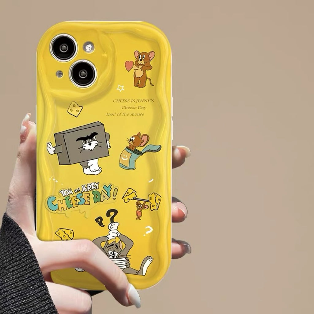Cream-textured Tom & Jerry rotating stand phone case