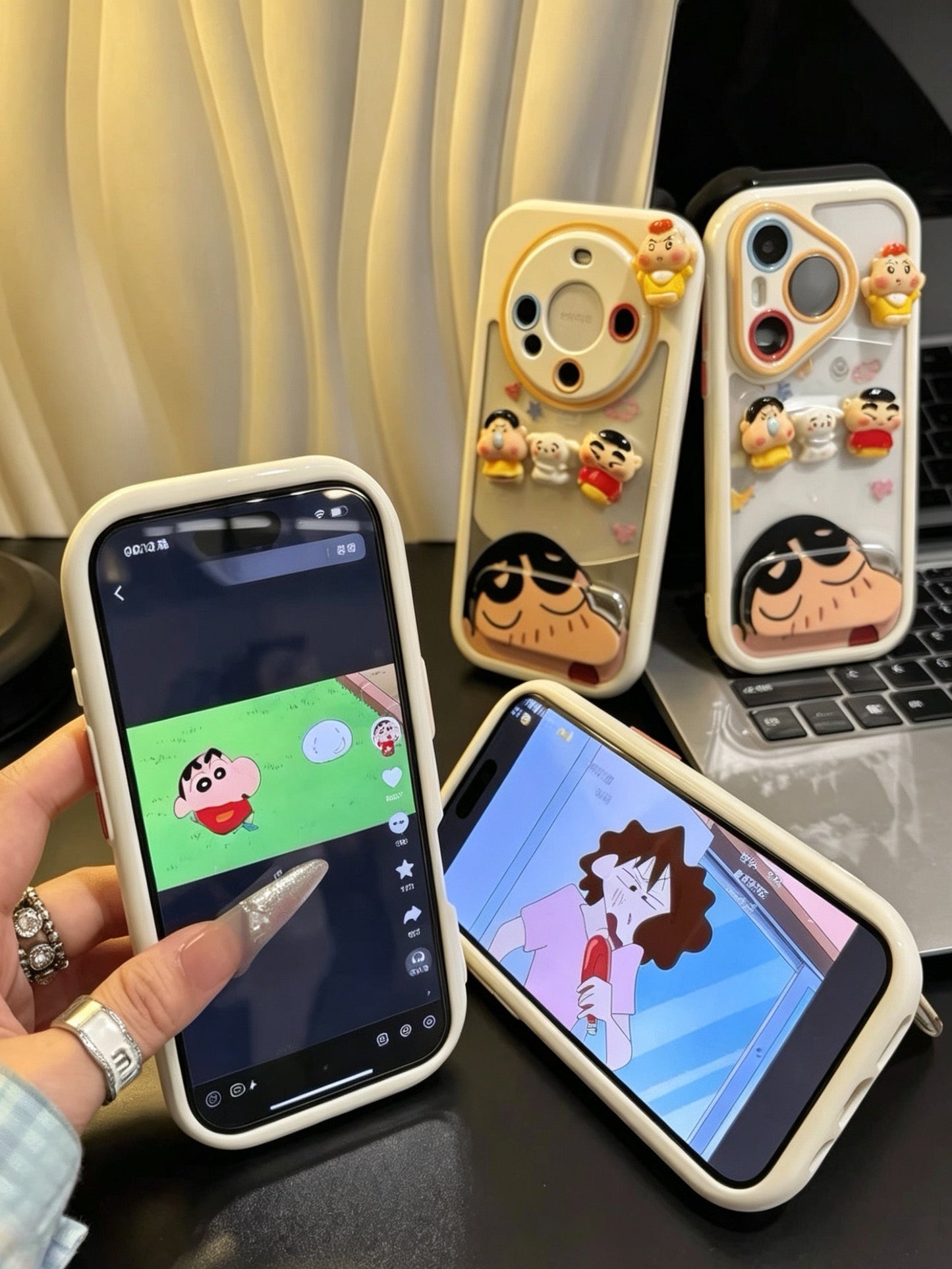 "Big-Headed Boy" Crayon Shin-chan Phone Case with Mirror Stand
