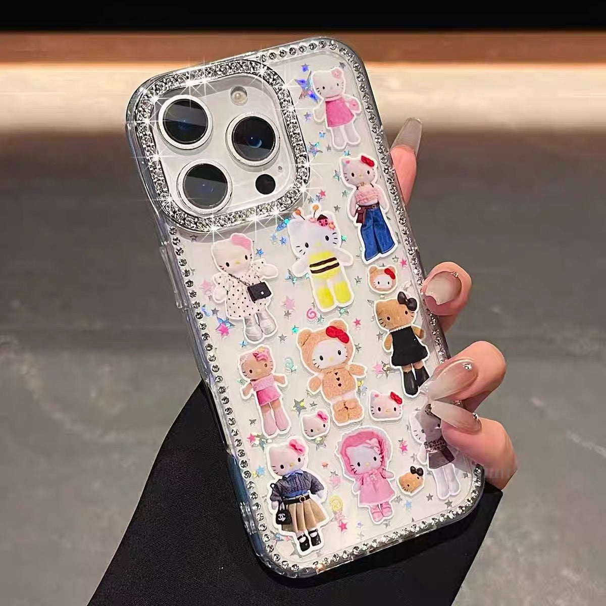 Samsung Phone Case with Long-Legged Hello Kitty & Charm