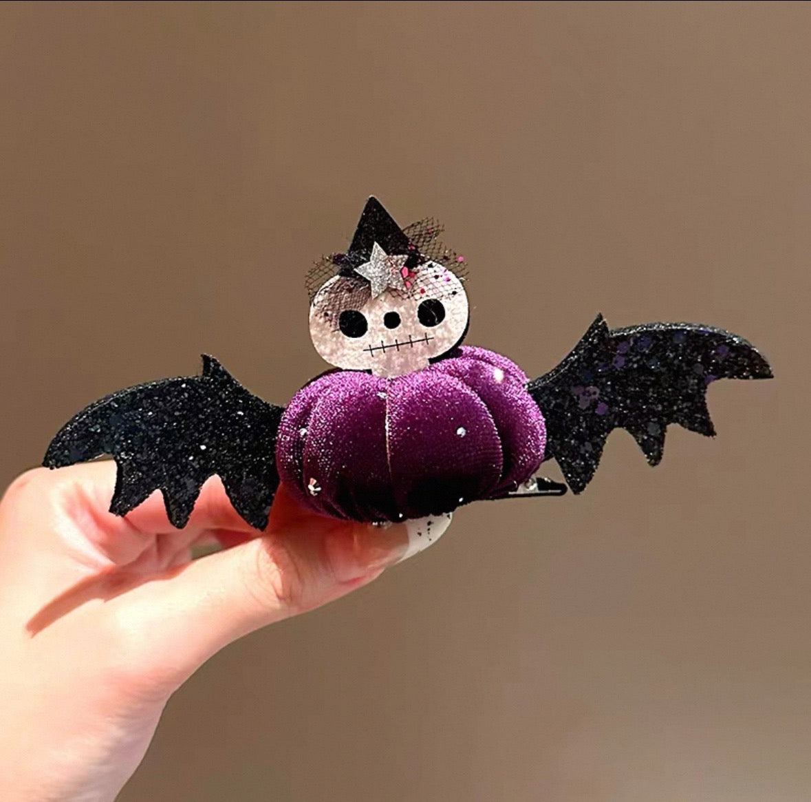 Halloween hair clip
