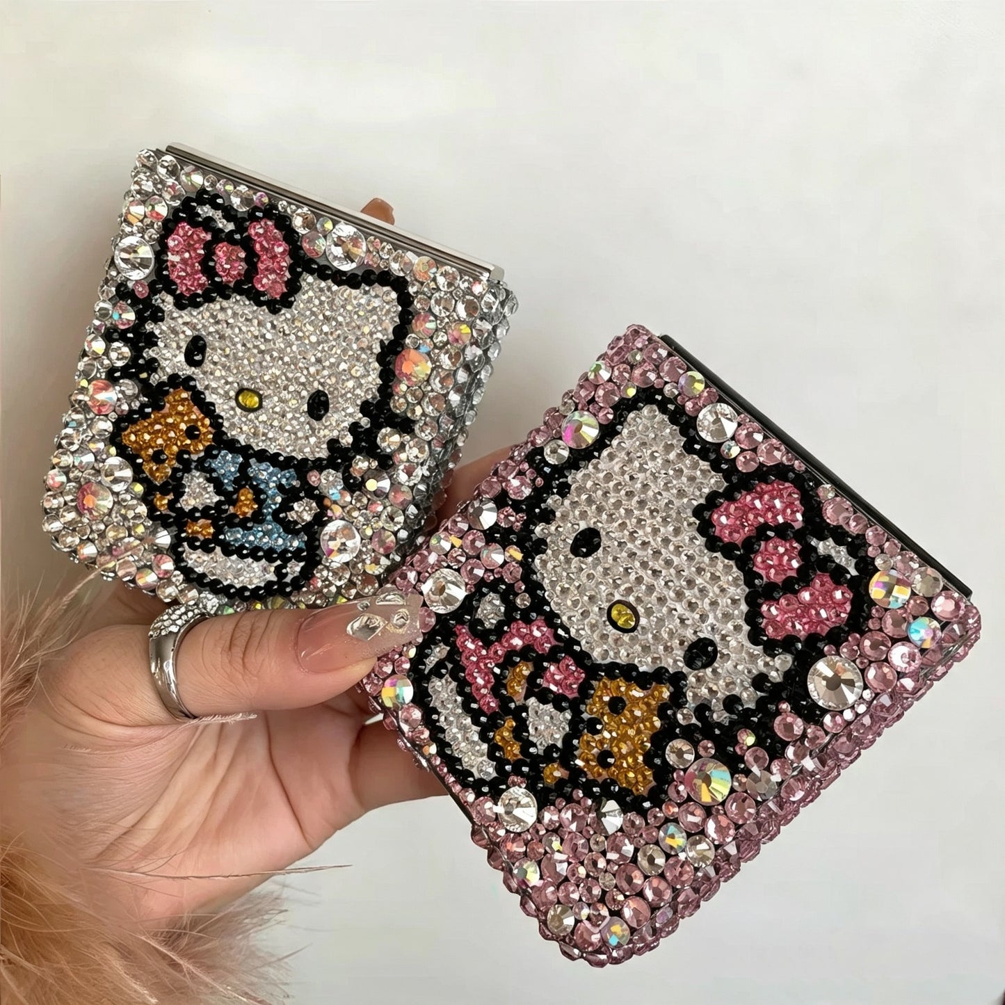 Suitable for Samsung foldable Hello Kitty phone case
