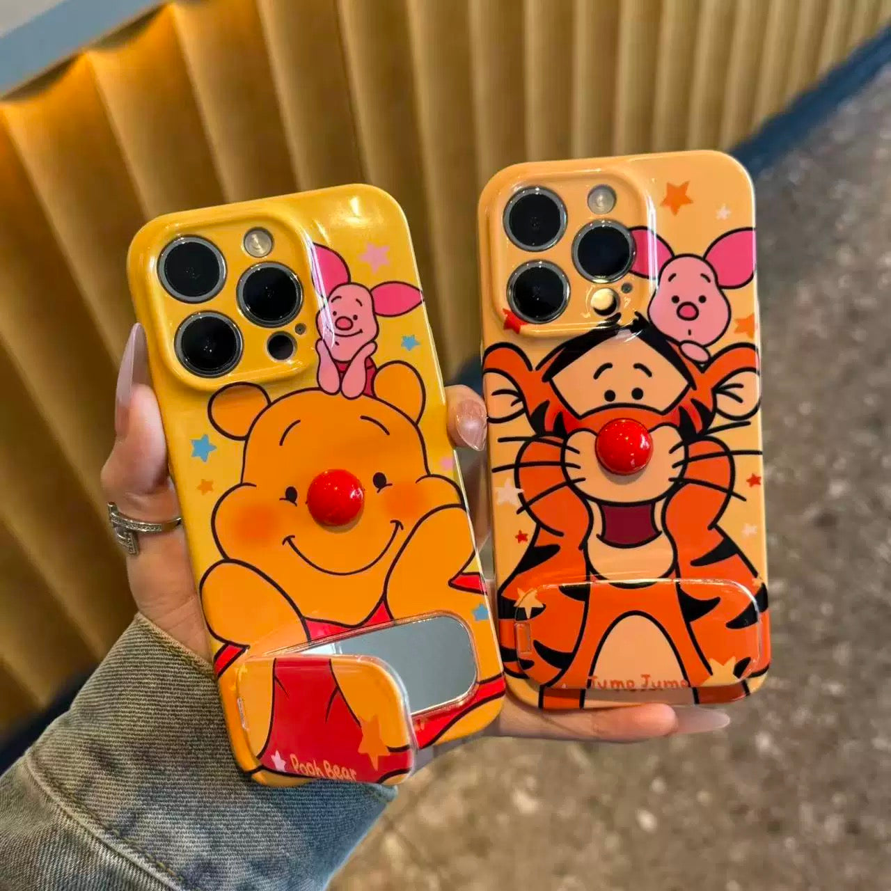 Winnie the Pooh and Tigger Mirror Stand Phone Case