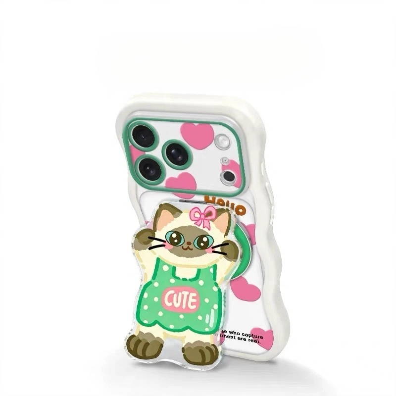 Heart-patterned cat stand phone case