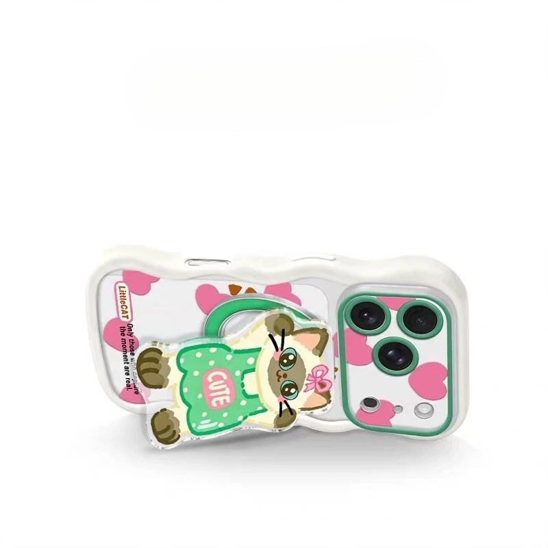 Heart-patterned cat stand phone case