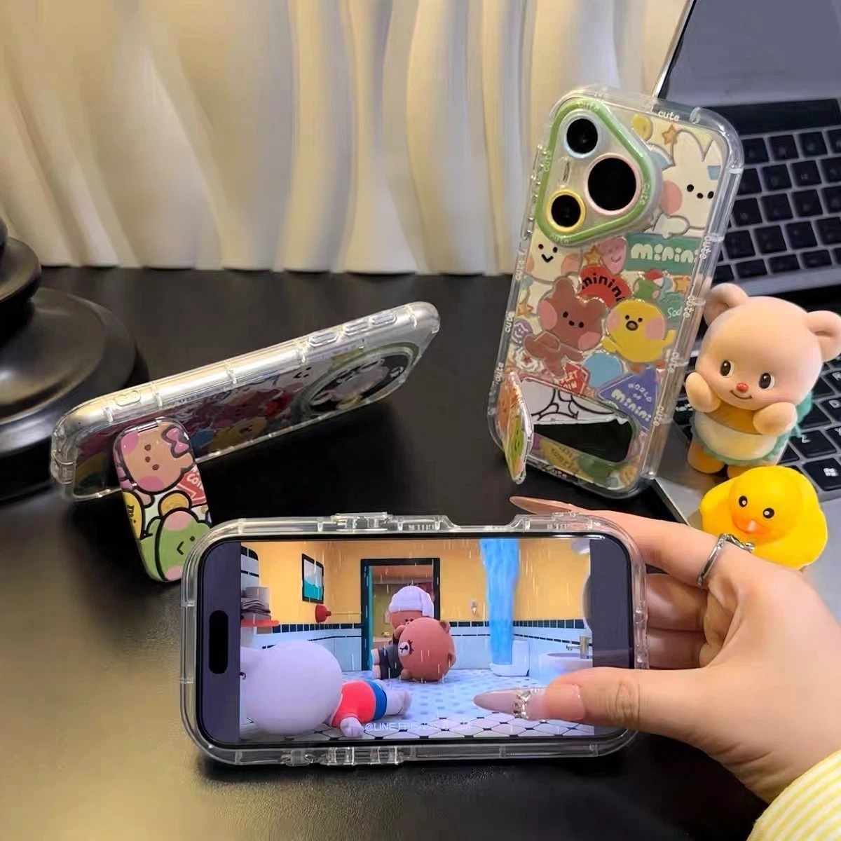 Cartoon frog stand phone case