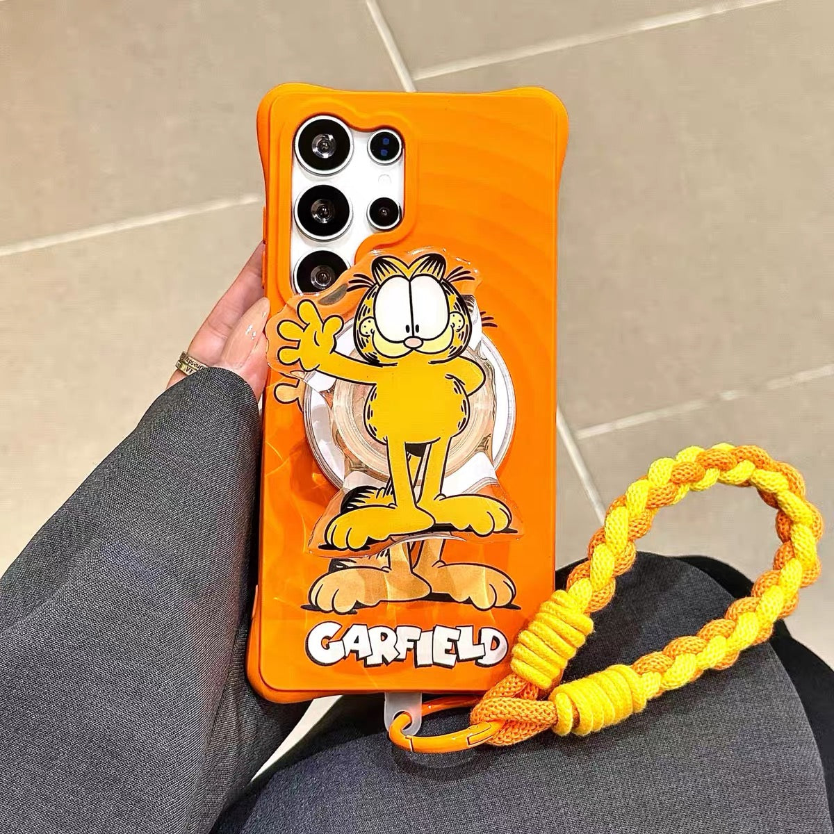 Suitable for Samsung Galaxy S24+ / S24 Plus (Tiger & Garfield) Phone Case with Kickstand and Wrist Strap