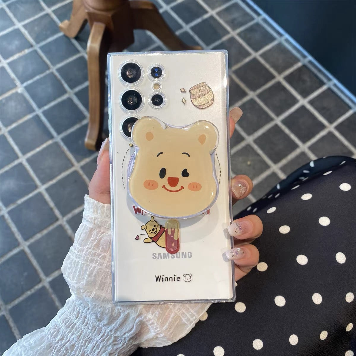 Suitable for Samsung phone cases with Kuromi or Winnie the Pooh stands.