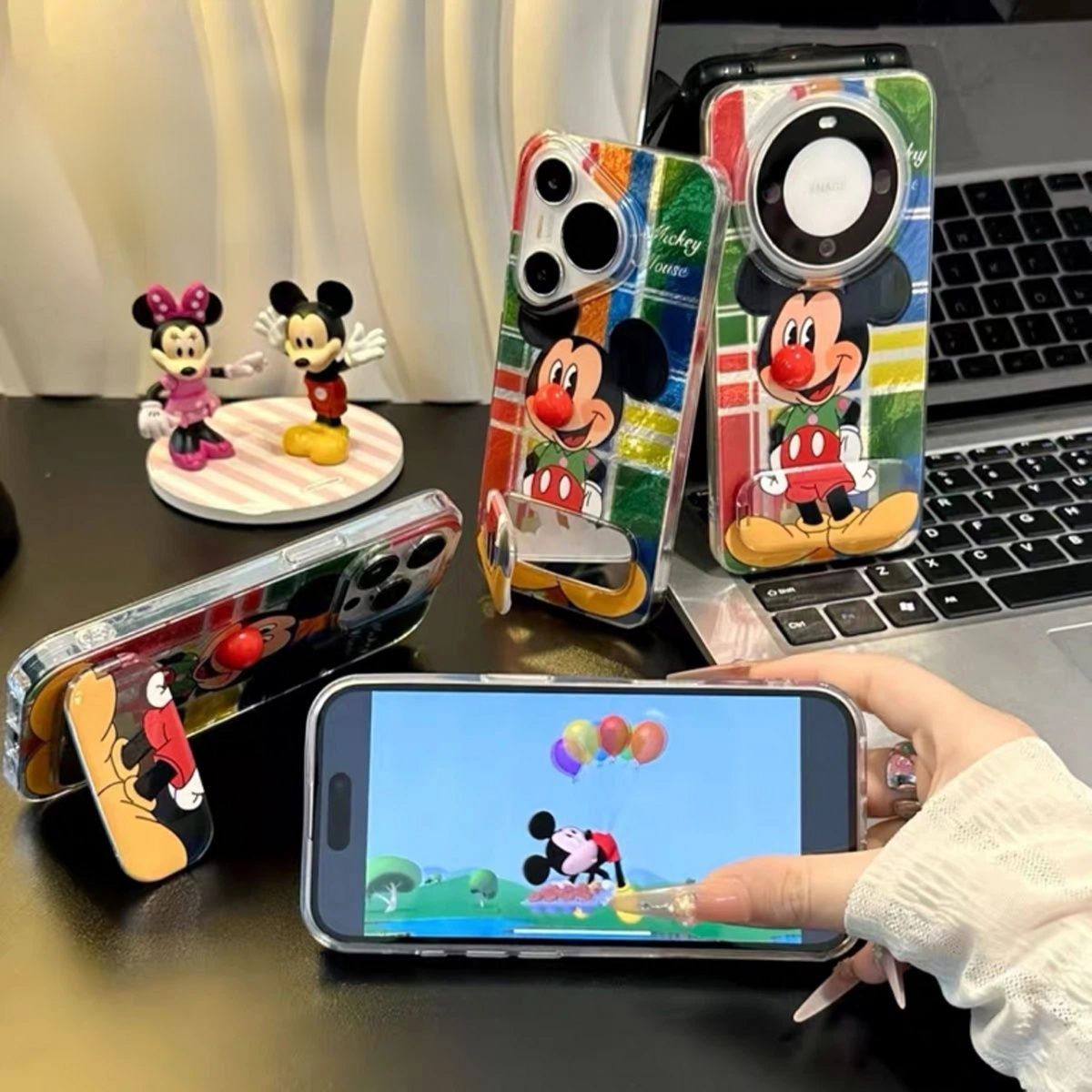 Color-block Mickey Clown Mirror Stand Phone Case