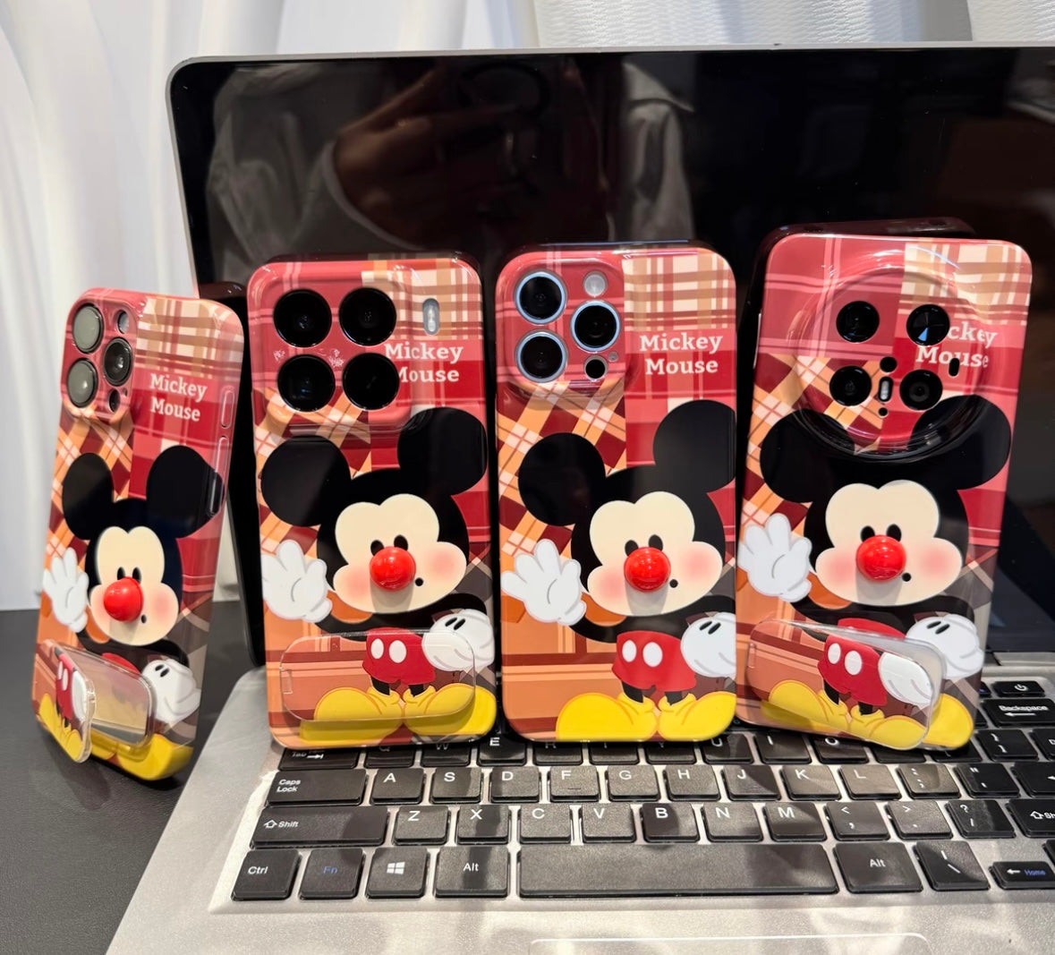 Mickey Red-Nose Mirror Stand Phone Case