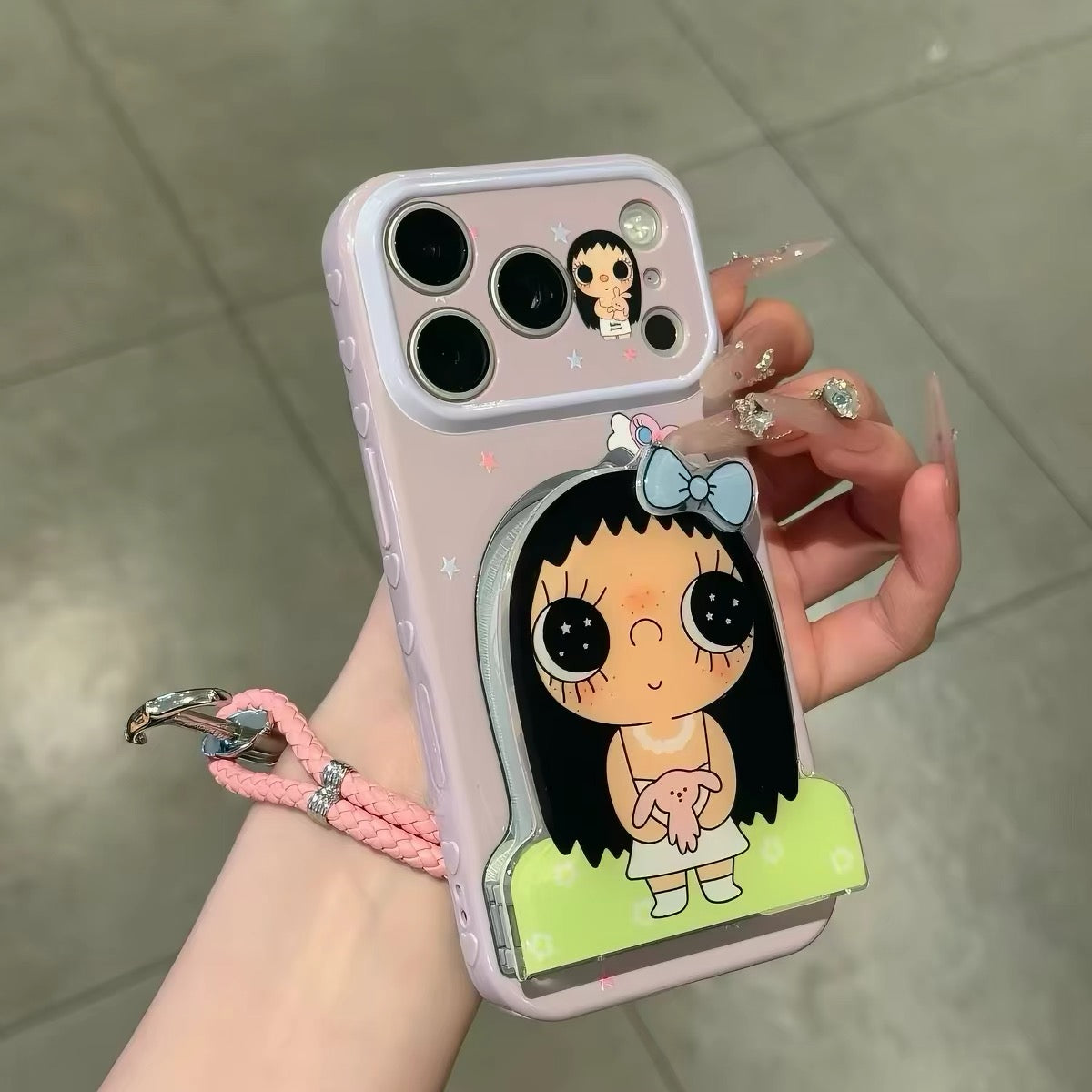 Phone case with 3D wings and a small jade-style kickstand