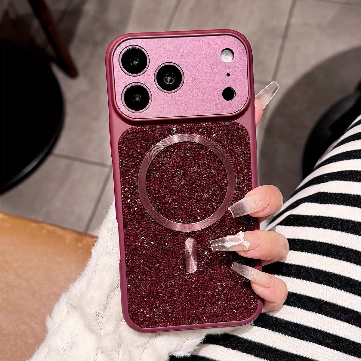 New Luxury Iridescent Rhinestone Magnetic Phone Case