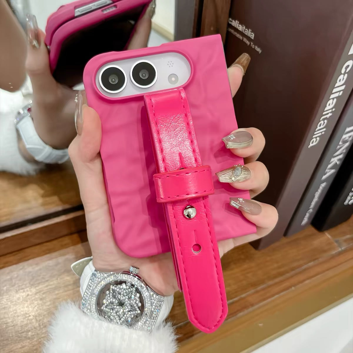 Minimalist yet distinctive rose-pink wrist-strap case for the iPhone Duo foldable phone (Japanese & Korean style)