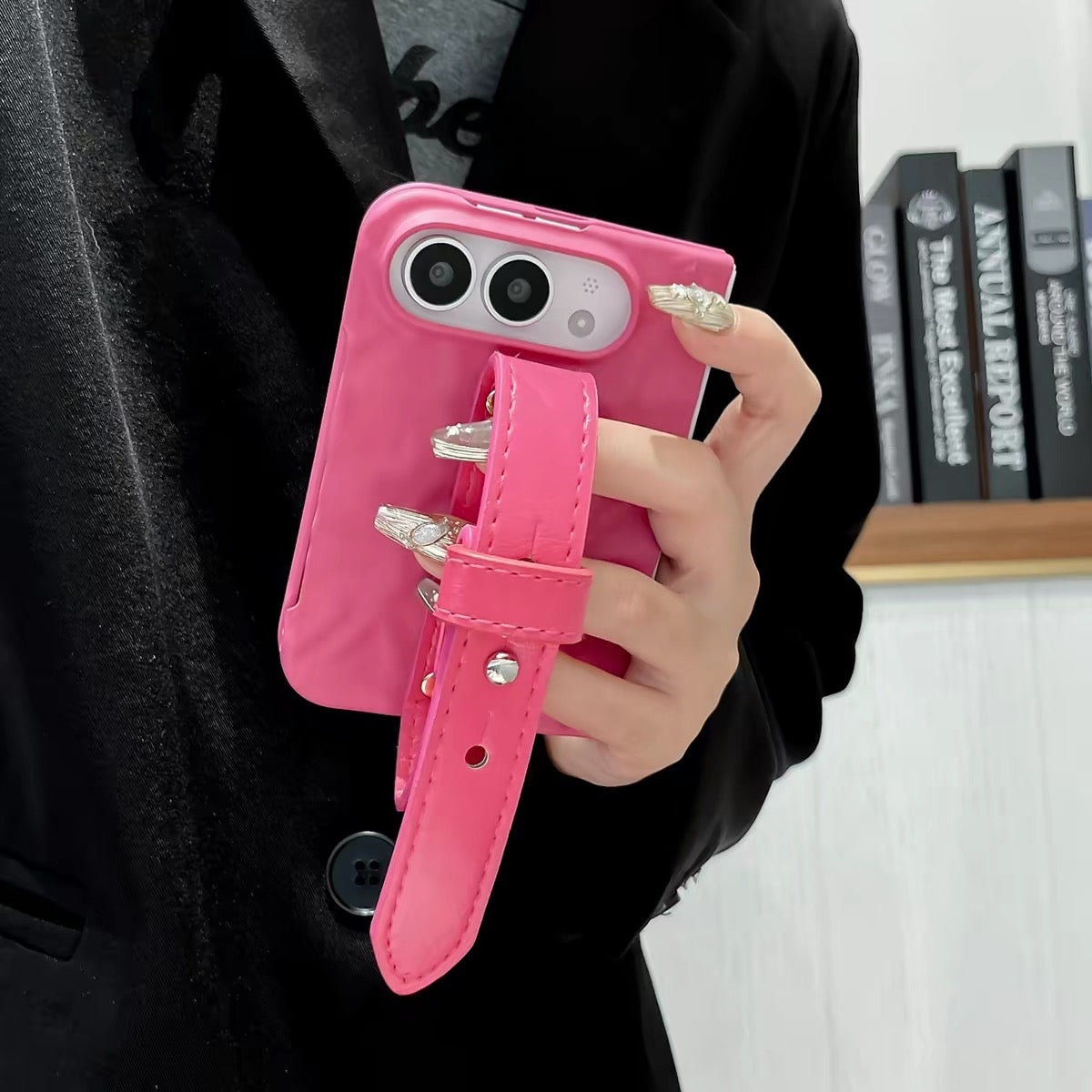 Minimalist yet distinctive rose-pink wrist-strap case for the iPhone Duo foldable phone (Japanese & Korean style)