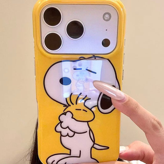 Cut-out floral Snoopy hugging Woodstock phone case