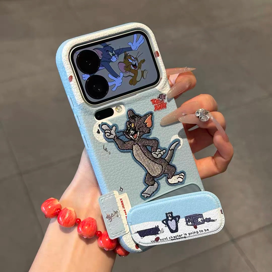 Embroidered Cat and Mouse Phone Case with Mirror Stand
