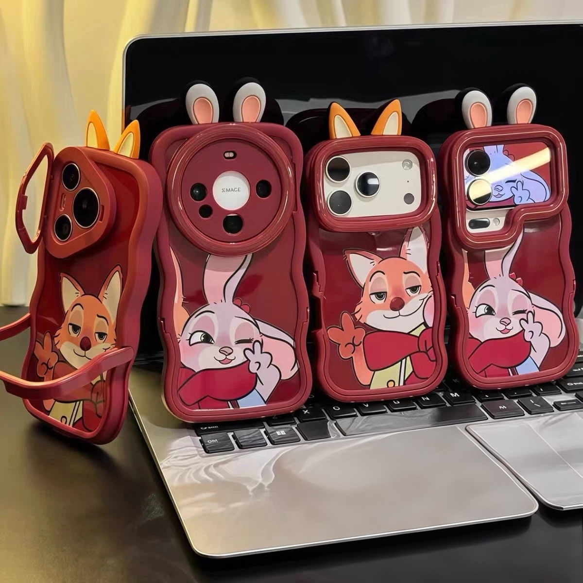"Red Scarf" Couple-Themed Phone Case with Dual Kickstands (Judy & Nick)