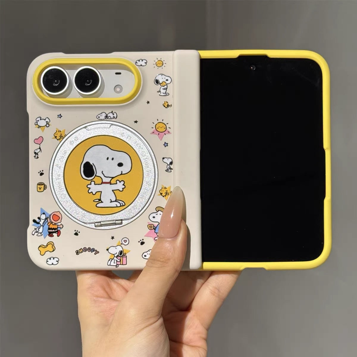 Cute Cartoon Snoopy Case for iPhone Duo Foldable Phone