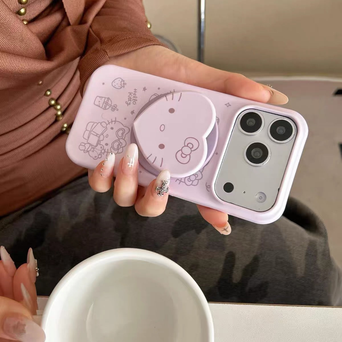 New "girly-style" pink Hello Kitty magnetic kickstand phone case