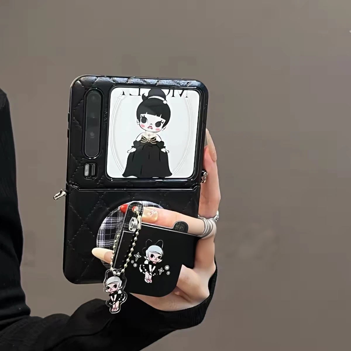 Sophisticated black-themed, girl-style flip-phone-look magnetic kickstand phone case for Android