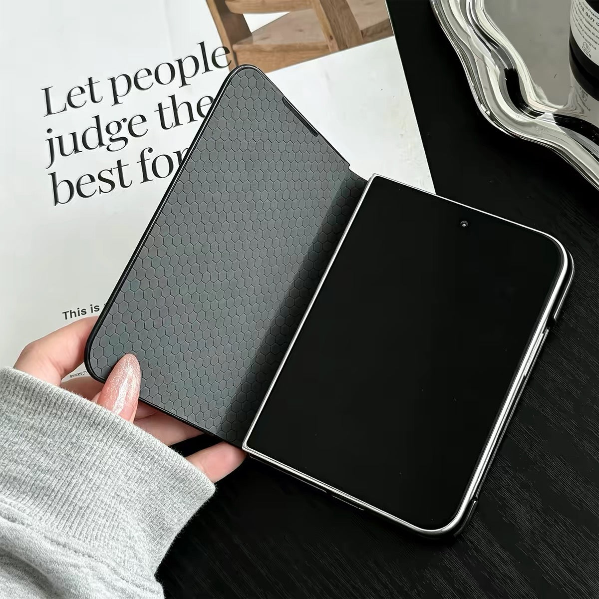 iPhoneDuo Magnetic Folio Leather Case for Foldable Phones