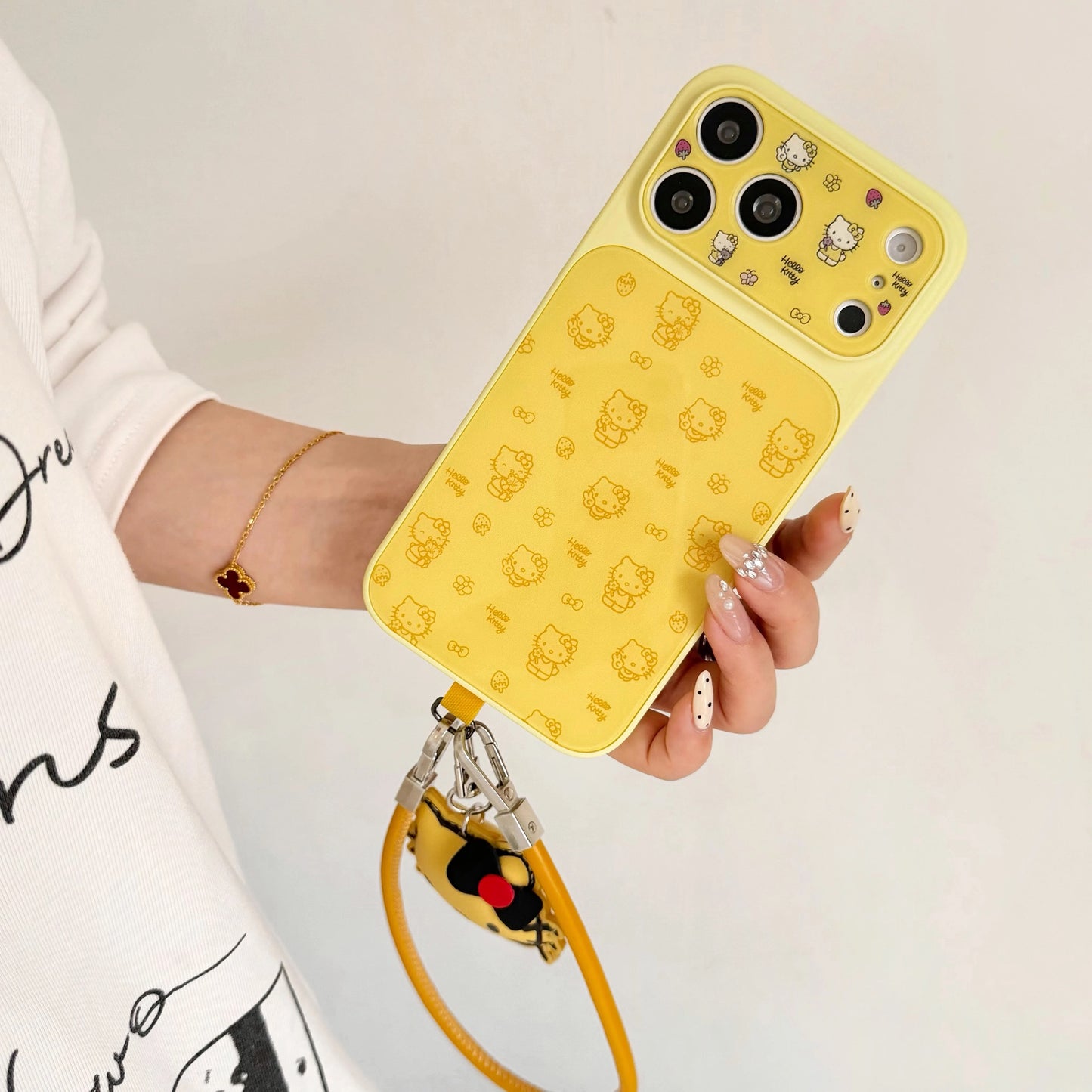 Line-Art Hello Kitty Phone Case with Short Lanyard